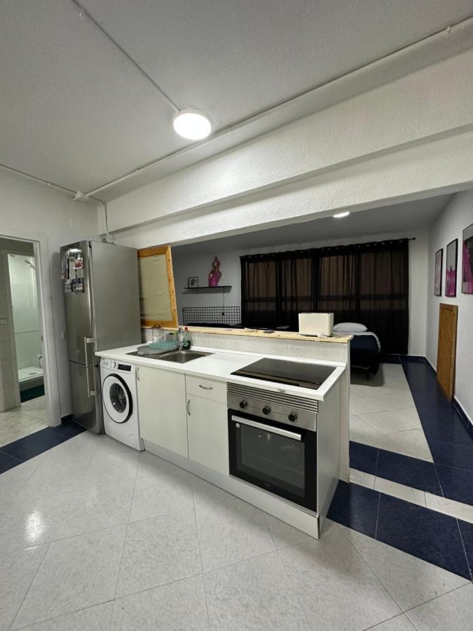 Apartamentos Mediavilla Madrid Bagian luar foto
